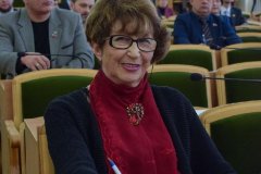Есть мнение. Мы – русские, и с дороги своей никогда не свернем!